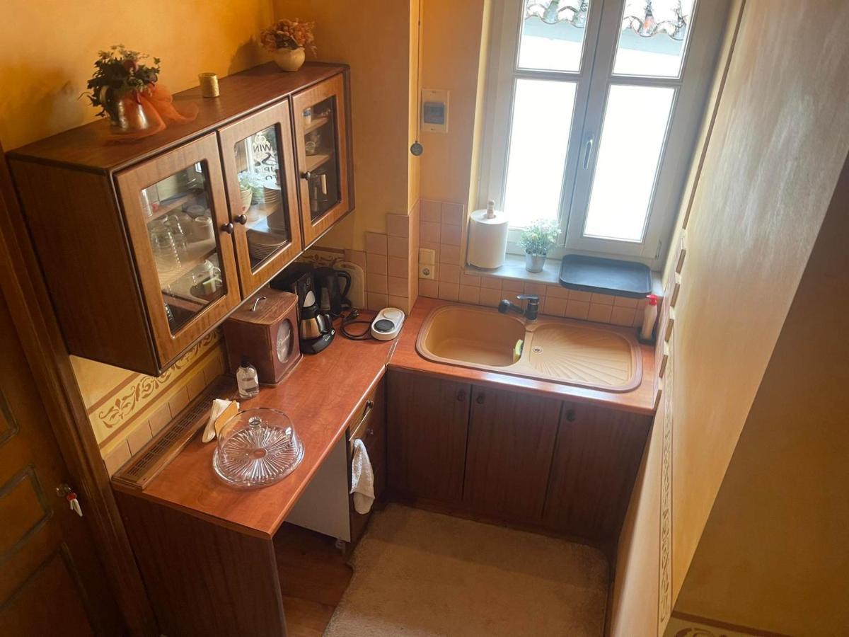 Pension Isabo Nafplion Exteriör bild