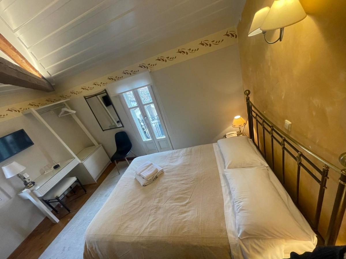 Pension Isabo Nafplion Exteriör bild